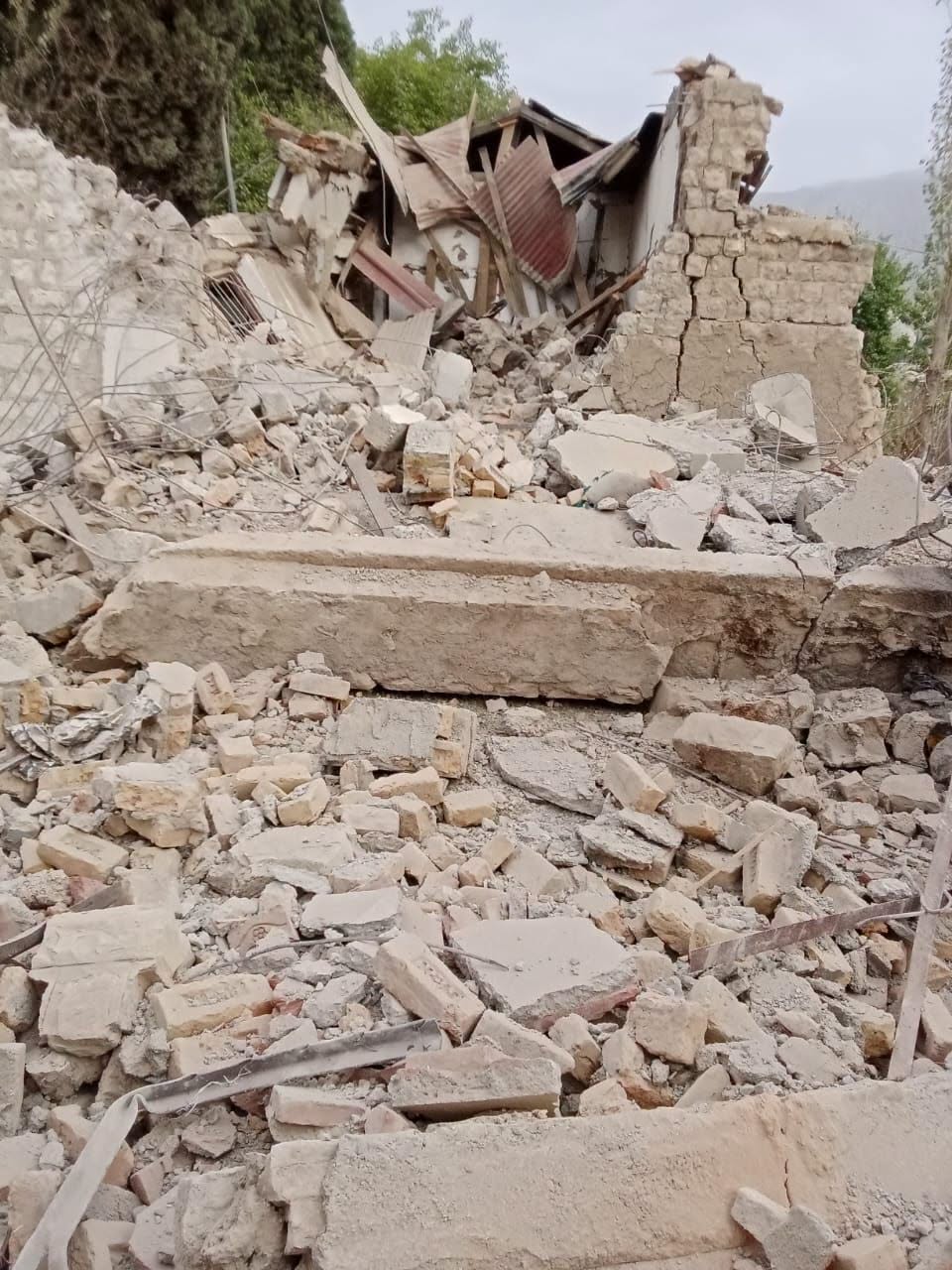 Telecom tower and police station bombed in Harnai