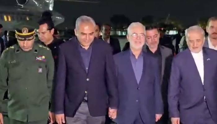 Iran's Interior Minister Eskandar Momeni Arrives in Islamabad on Official Visit