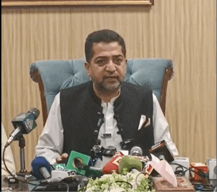 Home Minister's Convoy Attacked in Mastung, Five Personnel Injured: Langove